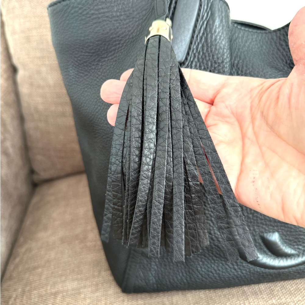 Gucci authentic SoHo shoulder bag tote black leather medium tassels - Picture 5 of 16